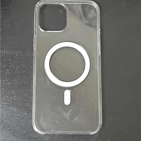 iPhone 12 Pro Max - clear case with Mag safe