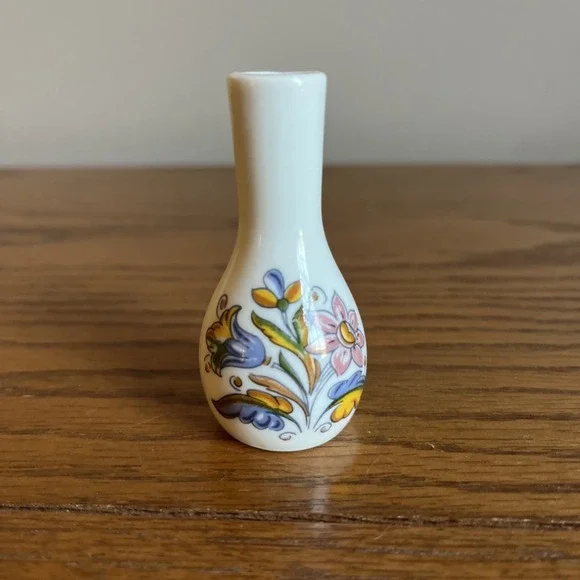 Vintage Miniature Vase Floral 2.75