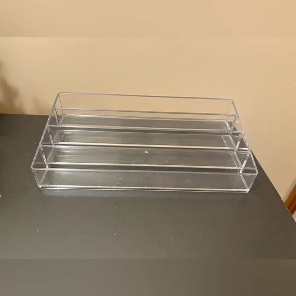 4 Tiered Vanity Display Stand