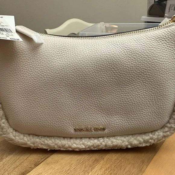 New with Tags Michael Kors Cream Bag
