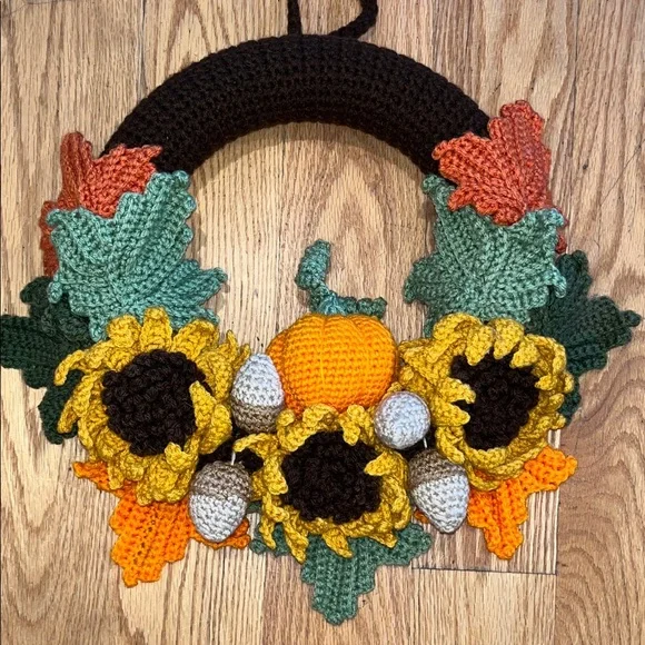 Crochet Sunflower and Pumpkin Wreath