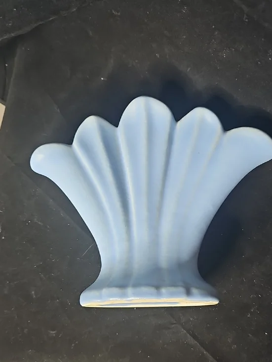 Vintage USA Ceramic Classic Fan-Shaped Ceramic Vase in Light Blue