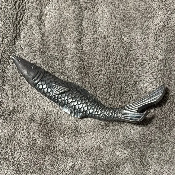✨ Anthropologie fish bottle opener