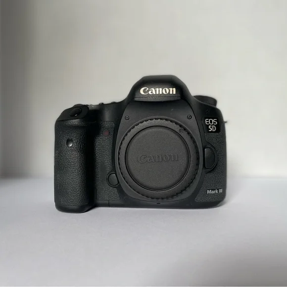 Canon 5d MkIII camera