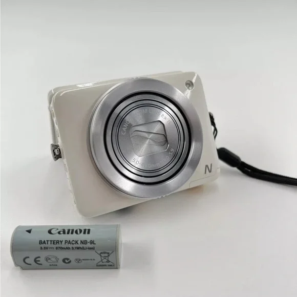 Canon Powershot N digital camera