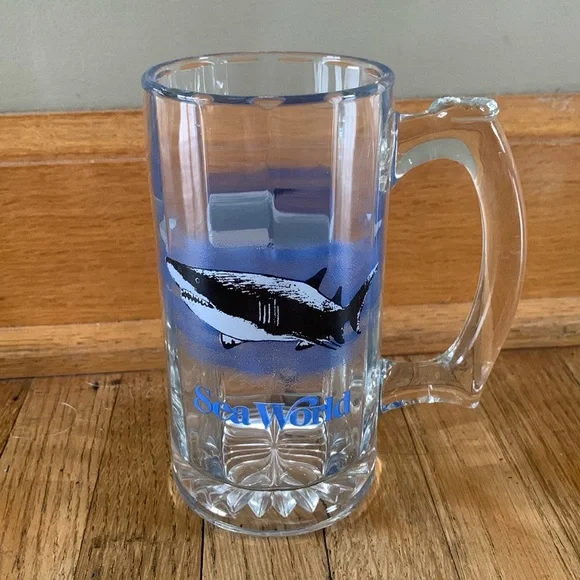 Vintage SeaWorld Shark Stein Glass Mug