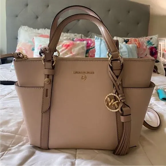 Michael Kors Nomad Tote Crossbody in Blush Pink