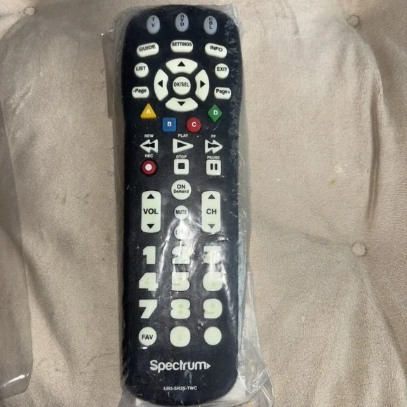 Spectrum Cable TV UR3-SR3S Remote Control Glow in the Dark Big‎ Button New 3609