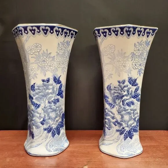 Andrea by Sadek Blue White Chinoiserie Porcelain Floral Vases 10