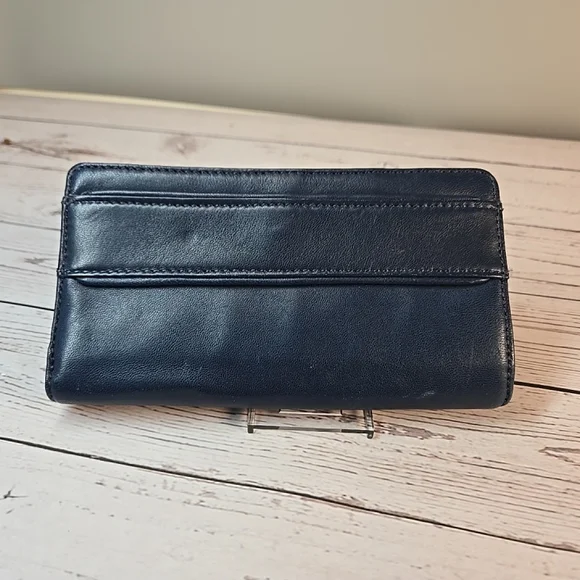 Michael Kors Navy Blue Leather‎ Wallet