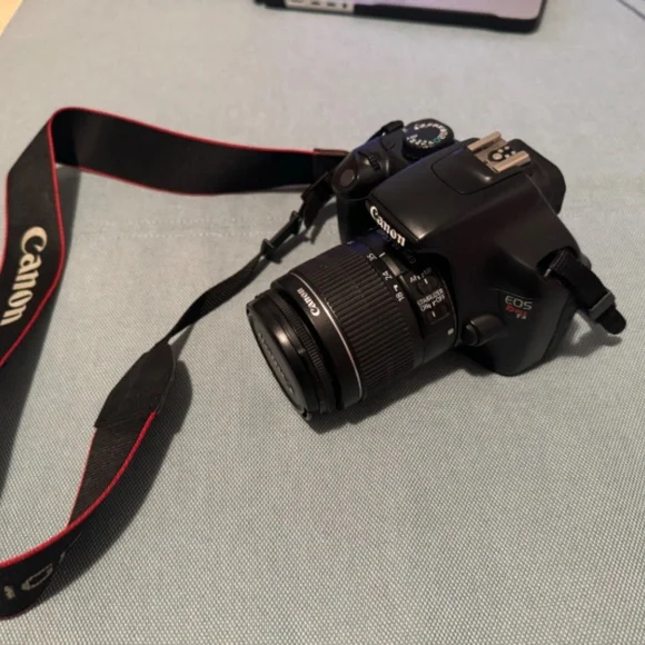 Canon EOS Rebel T3