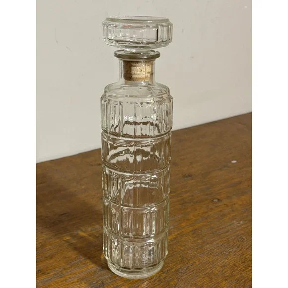 Vintage Glass Decanter Liquor Bottle Ribbed Design Stopper Barware‎