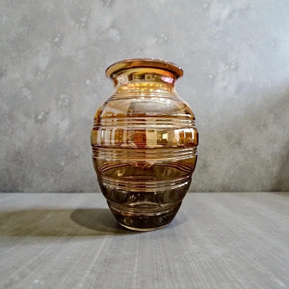 Vintage ANCHOR HOCKING Amber Iridescent Carnival Glass Ribbed Banded Vase