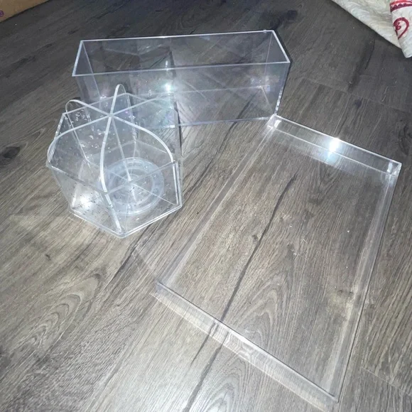Set of 3 clear acrylic makeup desk office vanity locker organizers