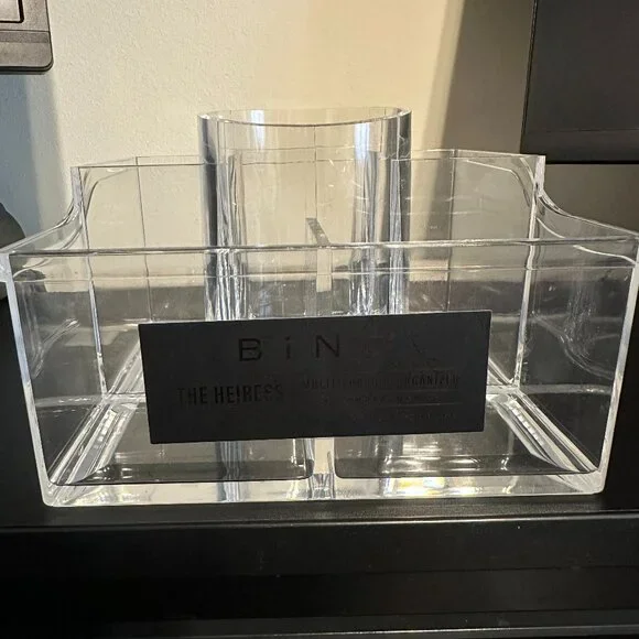 “The Heiress” Multi-Purpose Organizer – Clear Acrylic Storage Bin