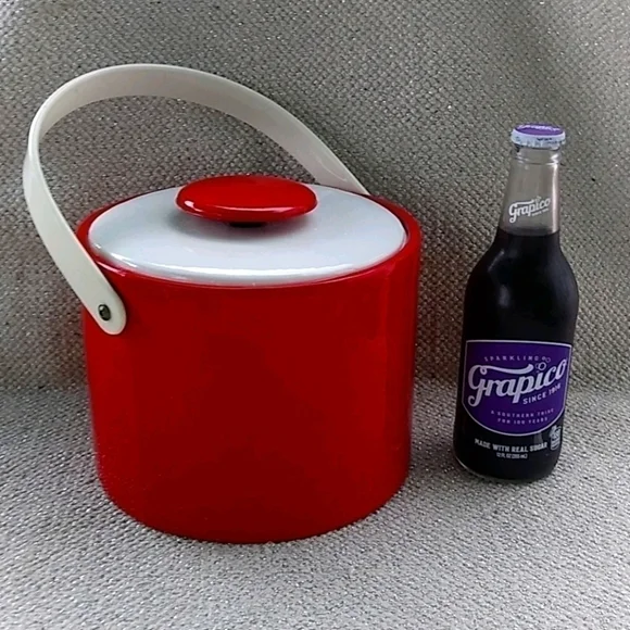 Perfectly Retro Mid-Century Modern Vinyl Red and White Ice Bucket with Lid