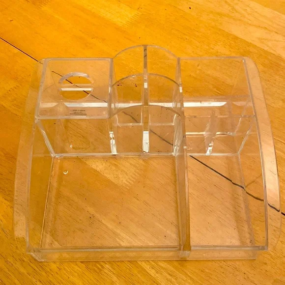 Clear Make up organizer/jewelry organizer etc.