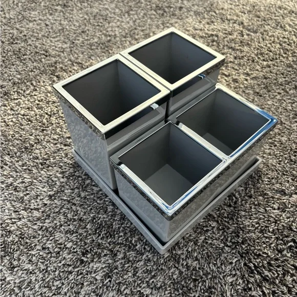 {Aldi} Gray Makeup Organizer