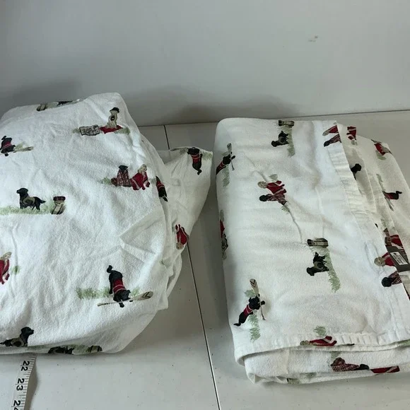 FulL Patterned Flannel Sheet Set Retriever Black Lab Holiday cozy - Eddie Bauer