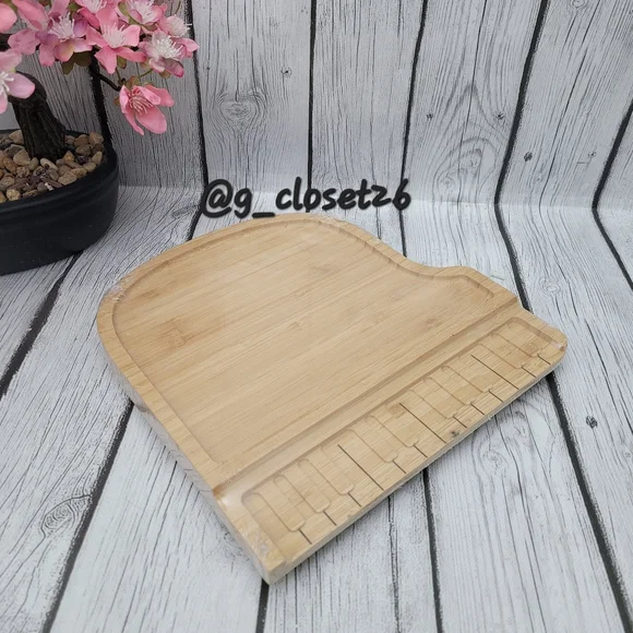 New Bamboo Piano-Shaped Decorative Tray