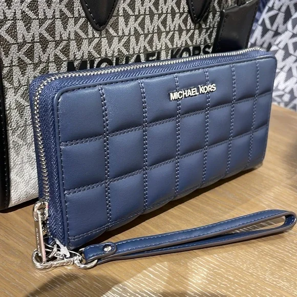 MICHAEL KORS Continental Wristlet Phone Case Wallet Navy NWT