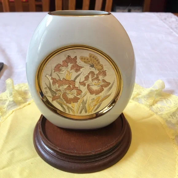 Vintage Chokin Vase Japan Porcelain 24k Gold Edging