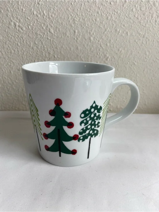 Crate&Barrel holiday mug