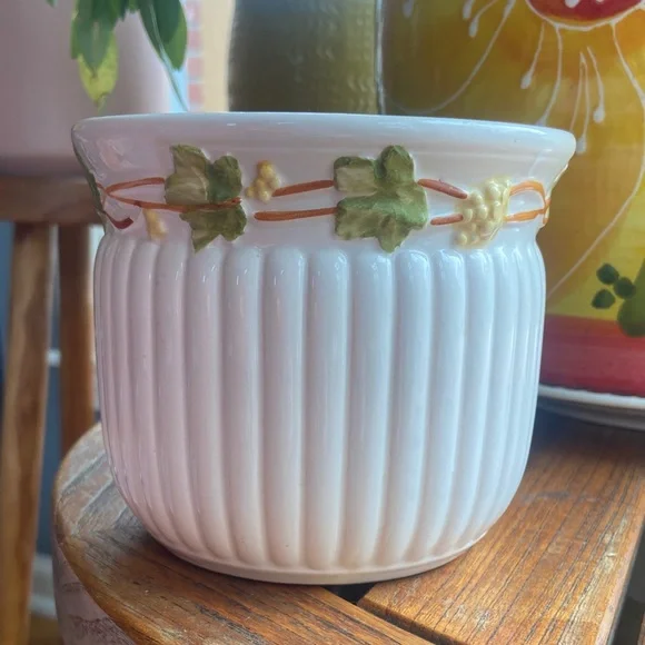 Vintage Lefton China Planter