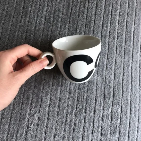 Crate & Barrel 