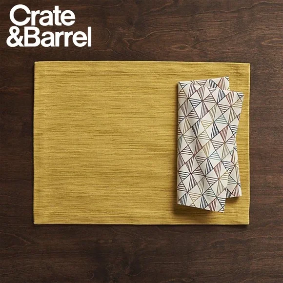 Crate & Barrel Polly Dinner Napkins