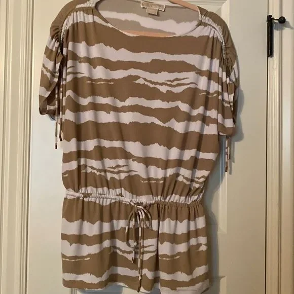 Michael Kors top