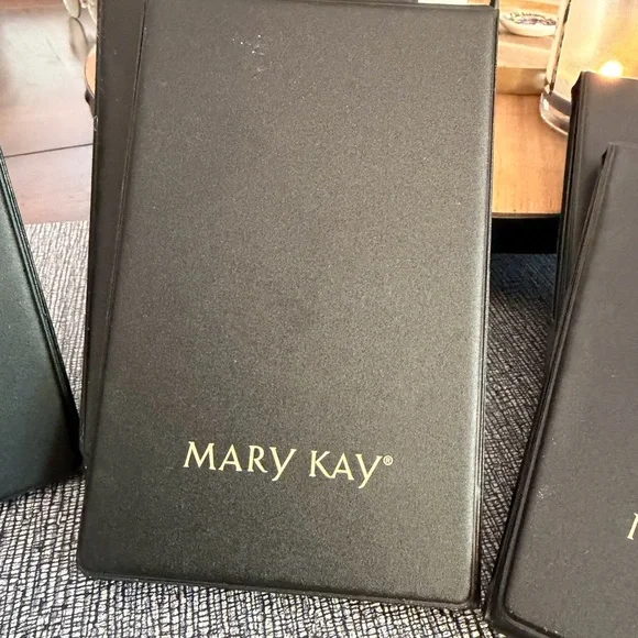 Mary Kay Black Portfolio with Gold Logo