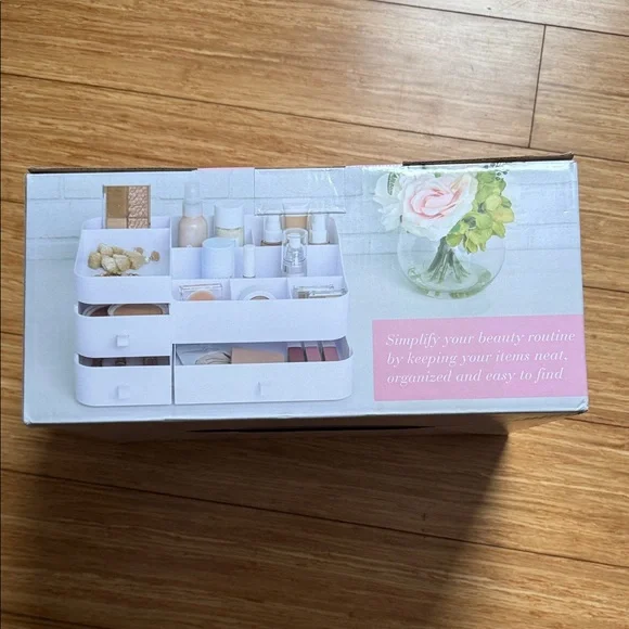White Cosmetic Organizer