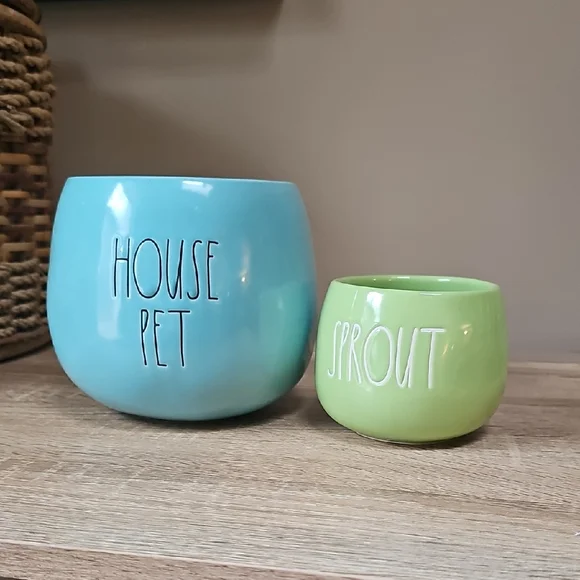 Rae Dunn Blue and Green Ceramic Planter Set