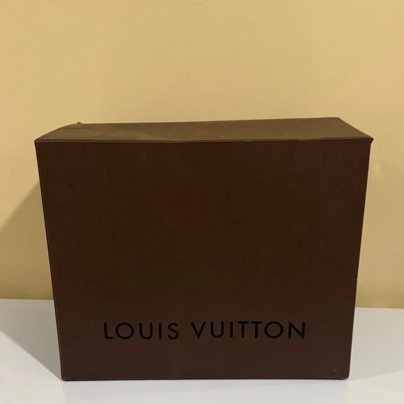 Louis Vuitton Gift Box Louis Vuitton Speedy box Louis Vuitton LV authentic box