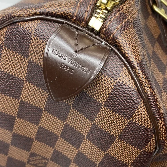 Louis Vuitton Damier Ebene Speedy