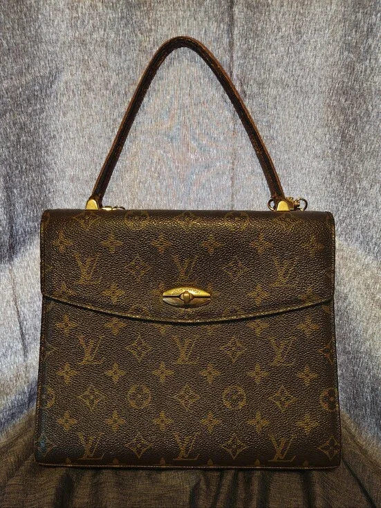 Louis Vuitton Monogram Malesherbes