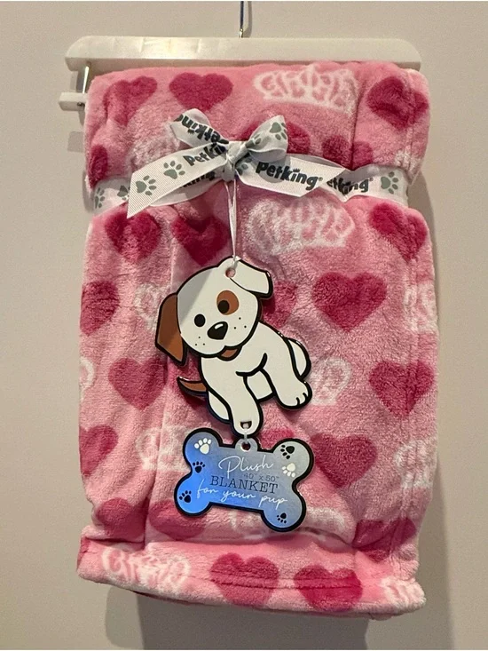 Absolutely Adorable Pink Hearts and Tiaras Plush Pup Blanket - 40x50 in.- NWT