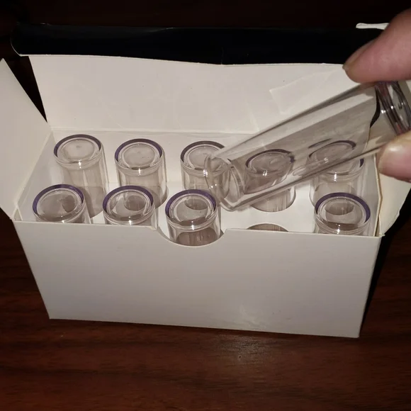 .. Mary Kay Lipstick clear Caps