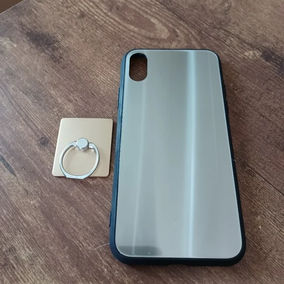 Gold metallic iphone case w/ ring stand