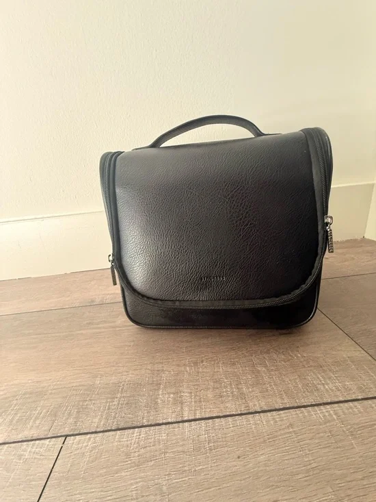 Stackers Black Large Hanging Washbag