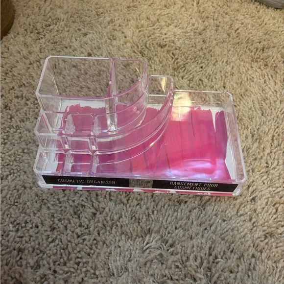 Make up organization