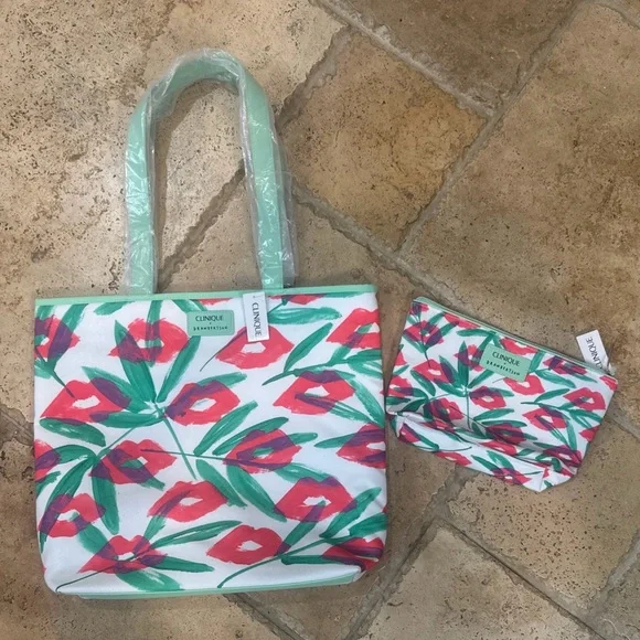 Clinique x Drawbertson Floral Lips Makeup/Toiletries Bag (New with Tags) & Tote