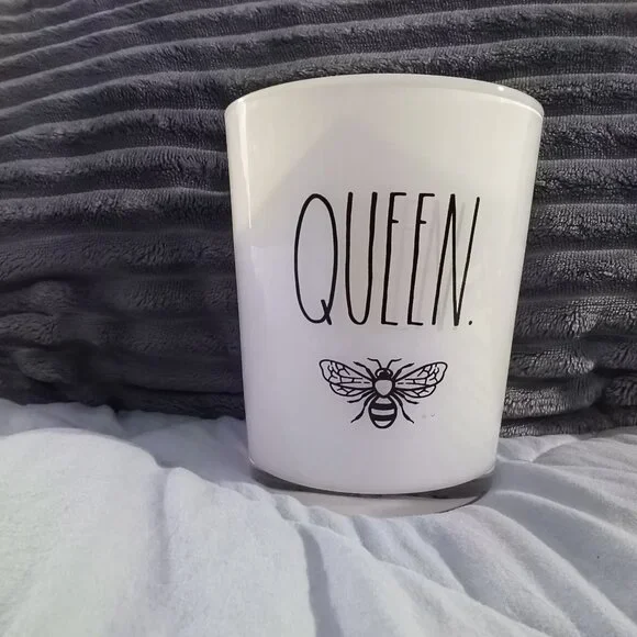 Rae Dunn Queen Bee