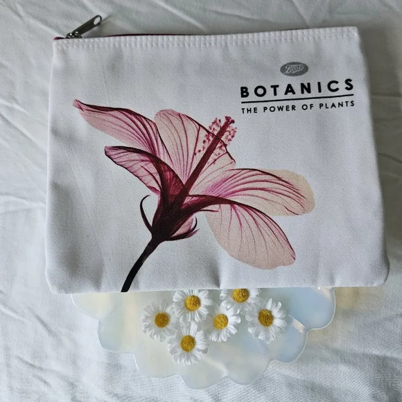 Botanics cosmetic bag