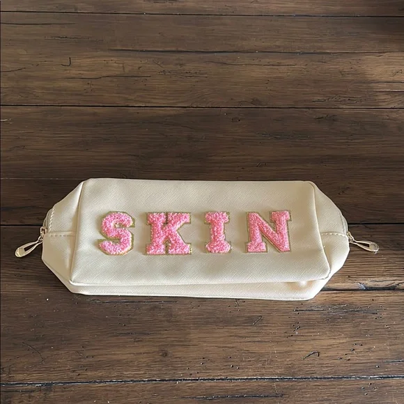 Cream and Pink Kids Bath Pouch