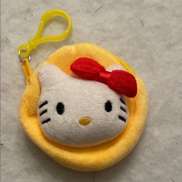 Hello Kitty Yellow Plush Coin Purse new soft with clip