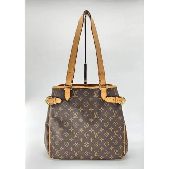 Louis Vuitton MM Tote Batignolles Vertical Monogram Canvas In Good Condition