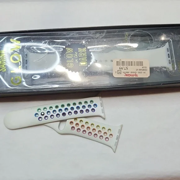 Lot of 2 Smartwatch Bands