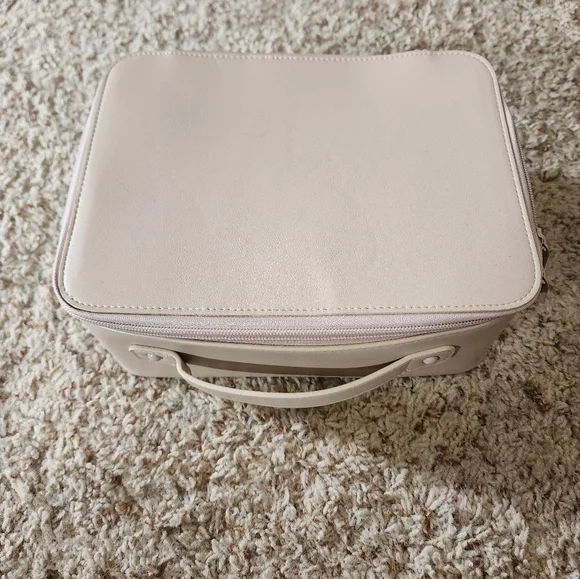 Makeup Travel Holder